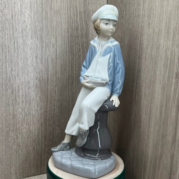 Lladró Other - Vtg Lladro #4810 "Boy with Yacht" Glazed Porcelain Figurine Salvador Furió Blue